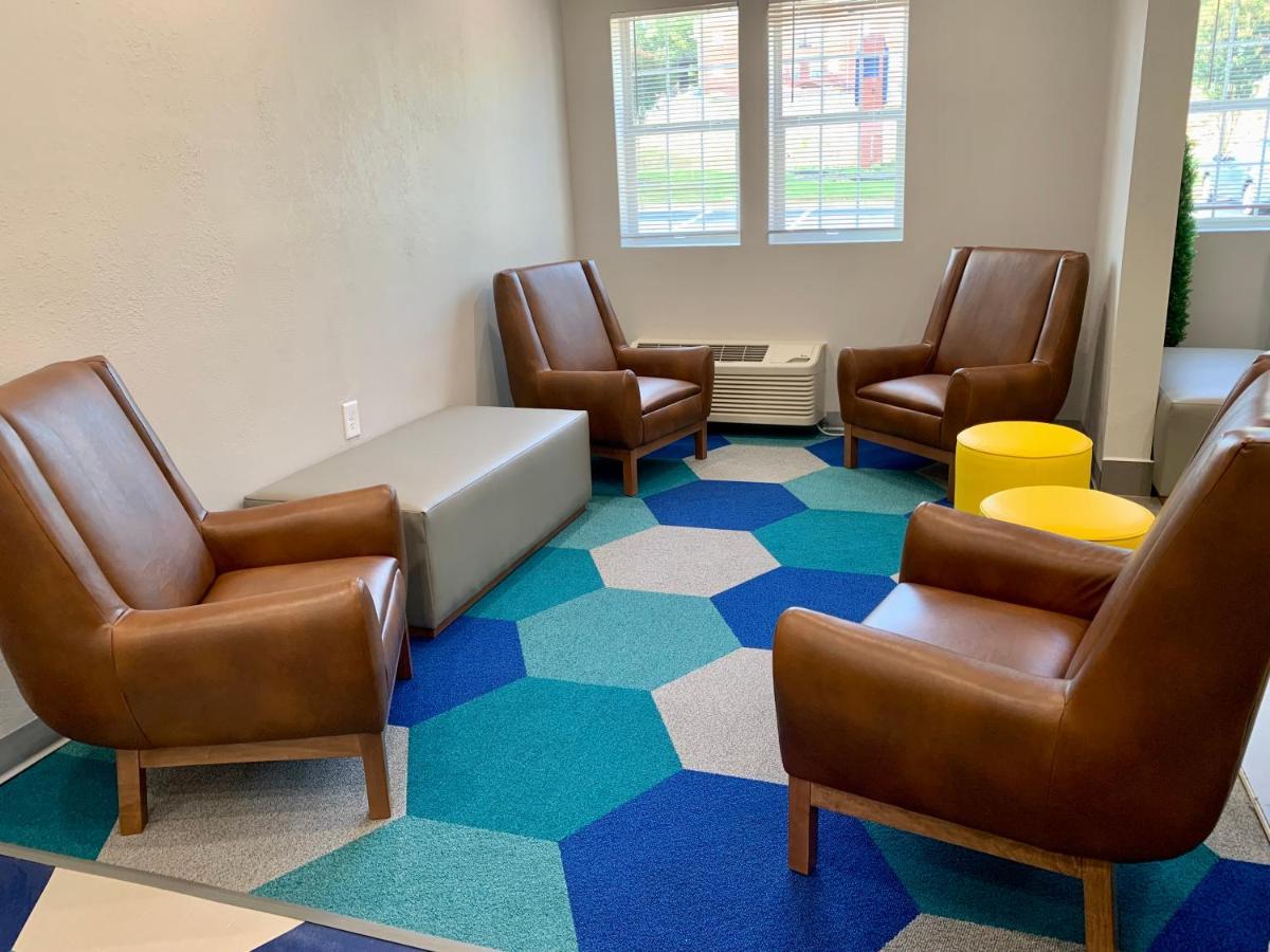 Microtel Inn & Suites By Wyndham Stockbridge/Atlanta I-75 Екстериор снимка