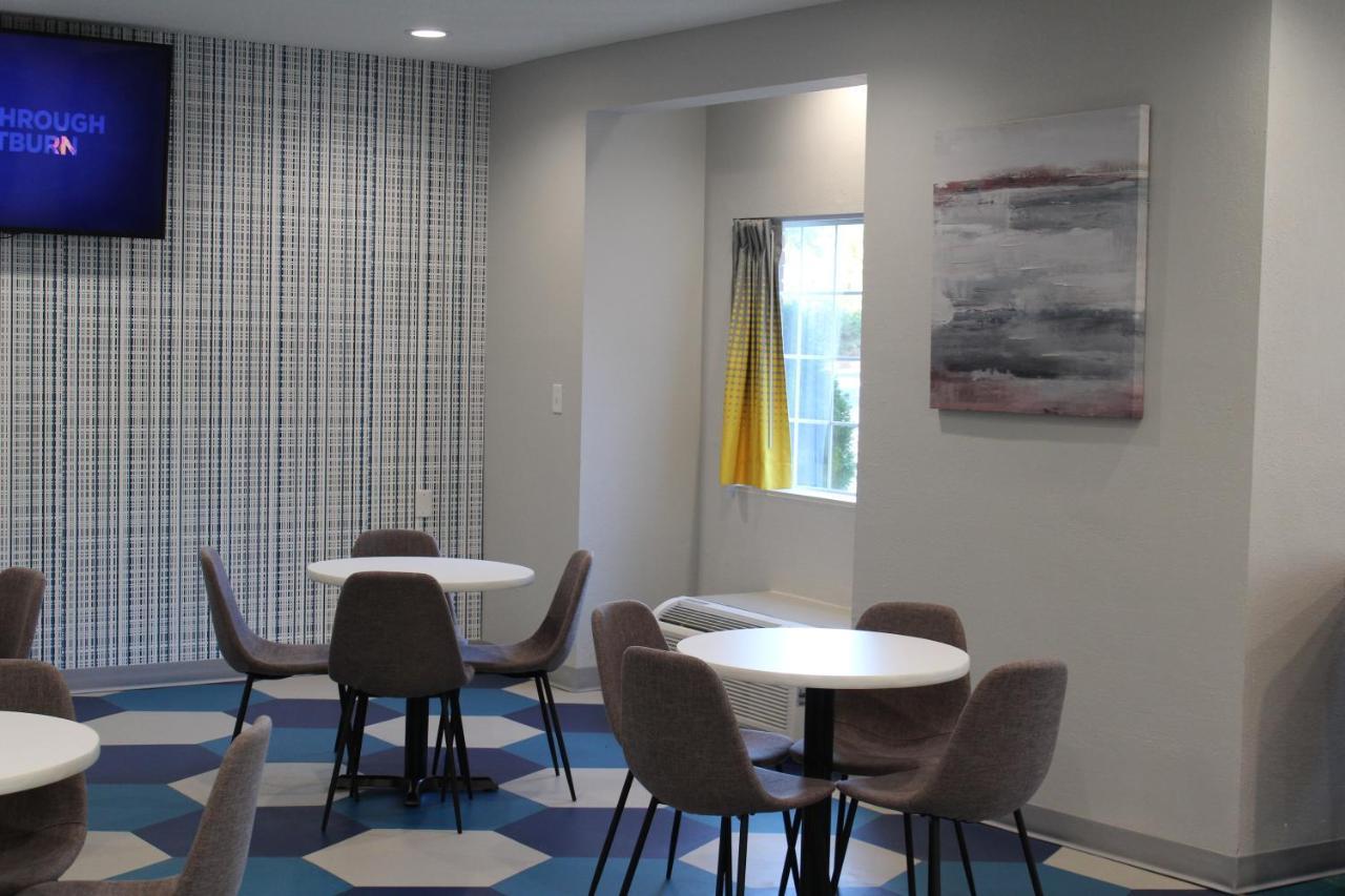 Microtel Inn & Suites By Wyndham Stockbridge/Atlanta I-75 Екстериор снимка