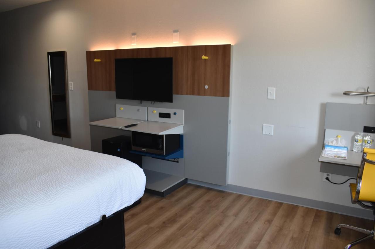 Microtel Inn & Suites By Wyndham Stockbridge/Atlanta I-75 Екстериор снимка
