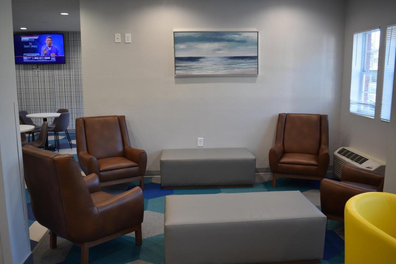 Microtel Inn & Suites By Wyndham Stockbridge/Atlanta I-75 Екстериор снимка