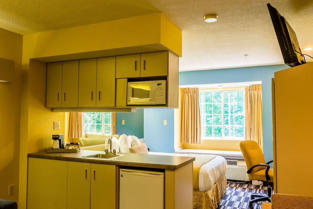 Microtel Inn & Suites By Wyndham Stockbridge/Atlanta I-75 Екстериор снимка